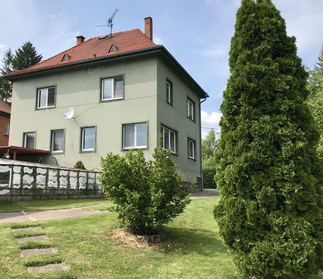 Apartament Ubytovani Janina Broumov Zewnętrze zdjęcie
